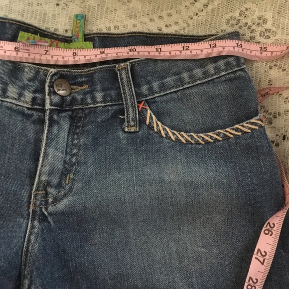 Cute Short Denim Jeans Teens - Picture 3 of 4